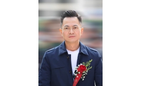 副会长兼秘书长：董配君